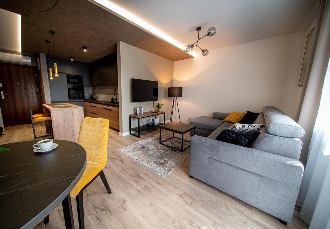 Apartament Z Klimatyzacja, Билгорай Экстерьер фото